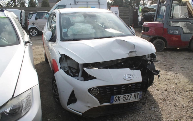 Hyundai i10 cena 25900 przebieg: 6100, rok produkcji 2022 z Grabów nad Prosną małe 29